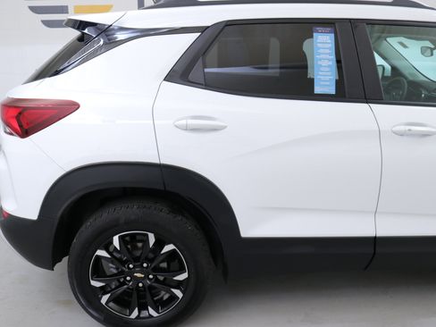 Certified 2023 Chevrolet TrailBlazer LT image 9