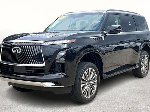 Certified 2025 INFINITI QX80 Sensory image 10