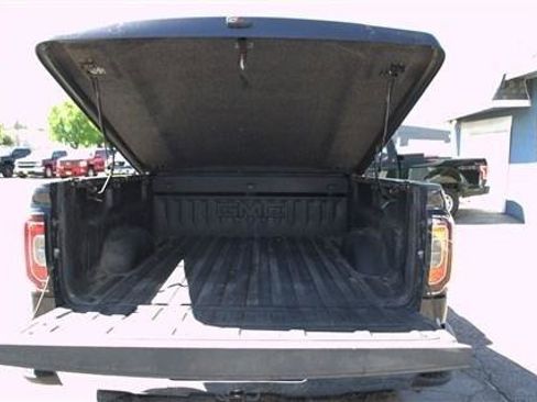 Used 2016 GMC Sierra 1500 SLT w/ SLT Premium Package AWD/4WD image 17
