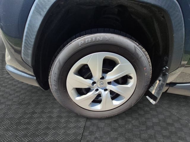 Used 2019 Toyota RAV4 LE w/ Carpet Mat Package FWD image 13
