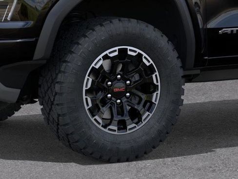 New 2026 GMC Canyon AT4 AWD/4WD image 9