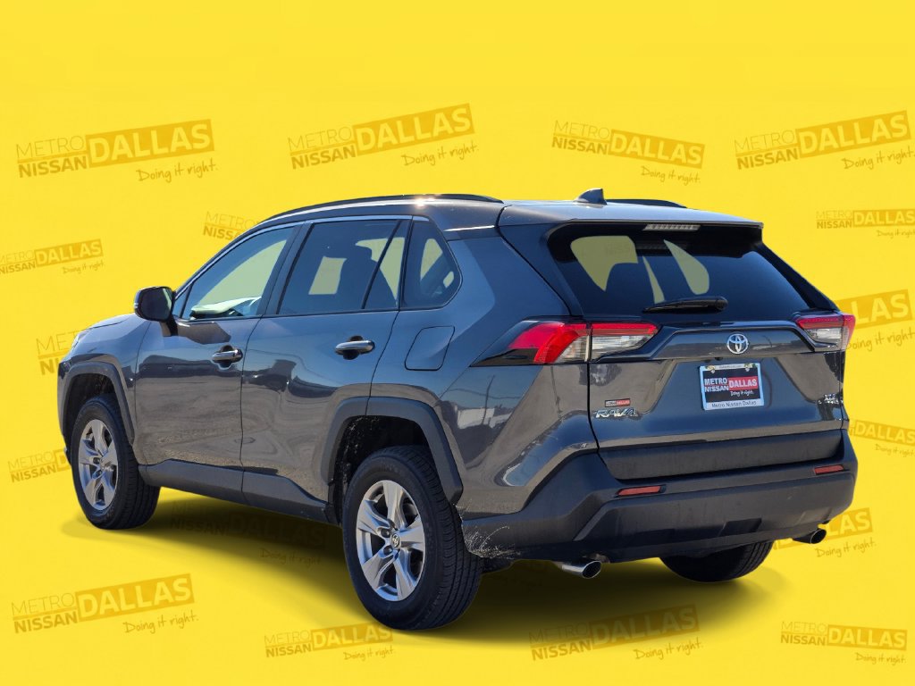 Used 2025 Toyota RAV4 XLE FWD image 4