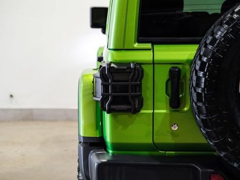 Used 2019 Jeep Wrangler Unlimited Rubicon AWD/4WD image 31