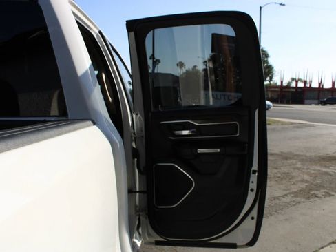 Used 2020 RAM 1500 Laramie image 11