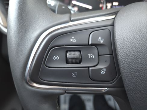 Used 2023 Buick Envision Essence w/ Technology Package I AWD/4WD image 42