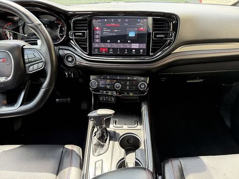 Used 2023 Dodge Durango R/T AWD/4WD image 14