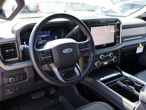 Used 2025 Ford F350 Platinum AWD/4WD image 22