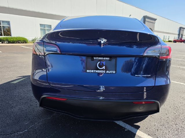 Used 2025 Tesla Model Y Long Range AWD/4WD image 9