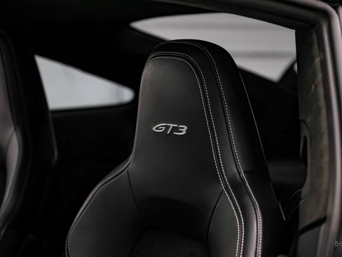 Used 2023 Porsche 911 GT3 image 41