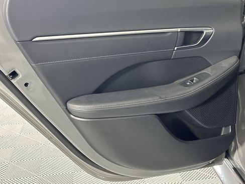 Used 2023 Hyundai Sonata Limited w/ Cargo Package FWD image 30