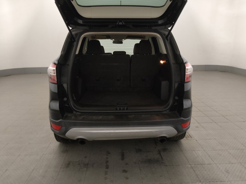 Used 2018 Ford Escape SE w/ SE Sync 3 Package AWD/4WD image 29