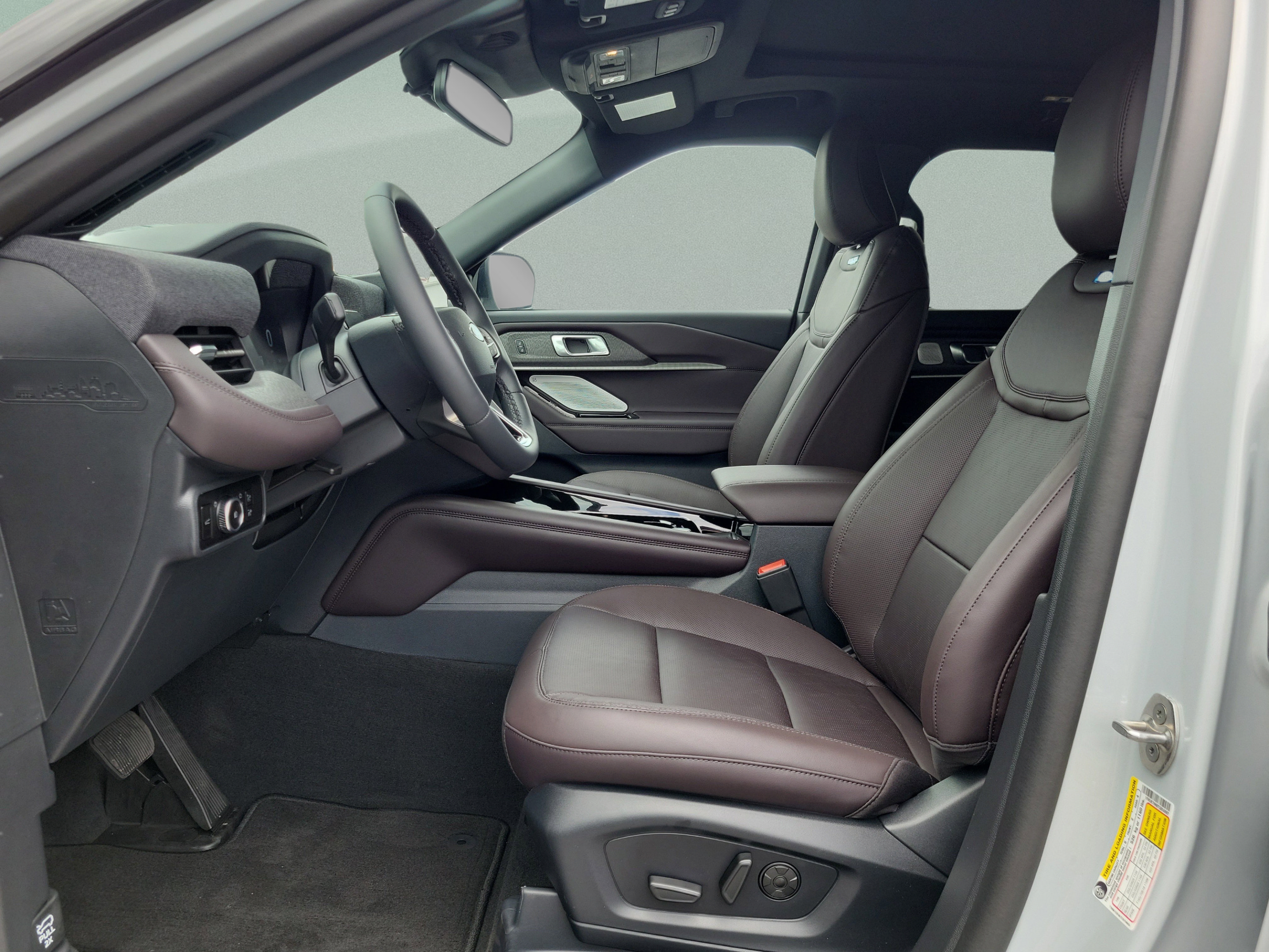 New 2026 Ford Explorer Platinum RWD image 21