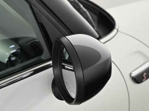 Certified 2024 MINI Cooper S image 11