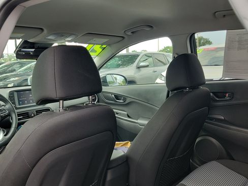 Used 2021 Hyundai Kona SEL FWD image 12
