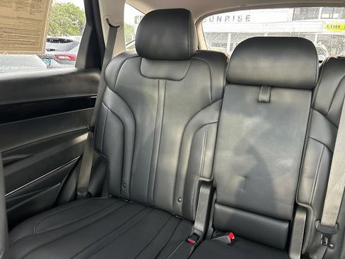 Used 2026 Genesis GV80 2.5T AWD/4WD image 12