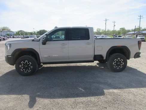 New 2026 GMC Sierra 2500 AT4X AWD/4WD image 10