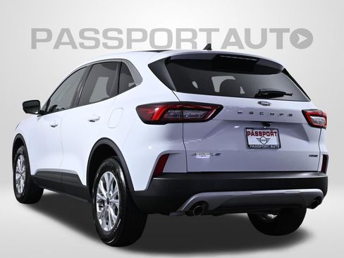 Used 2023 Ford Escape Active w/ Tech Pack #2 AWD/4WD image 5