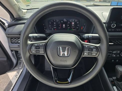 Certified 2025 Honda Accord SE image 24