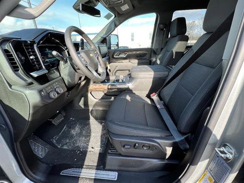 New 2026 Chevrolet Silverado 3500 LT w/ All Star Edition image 11