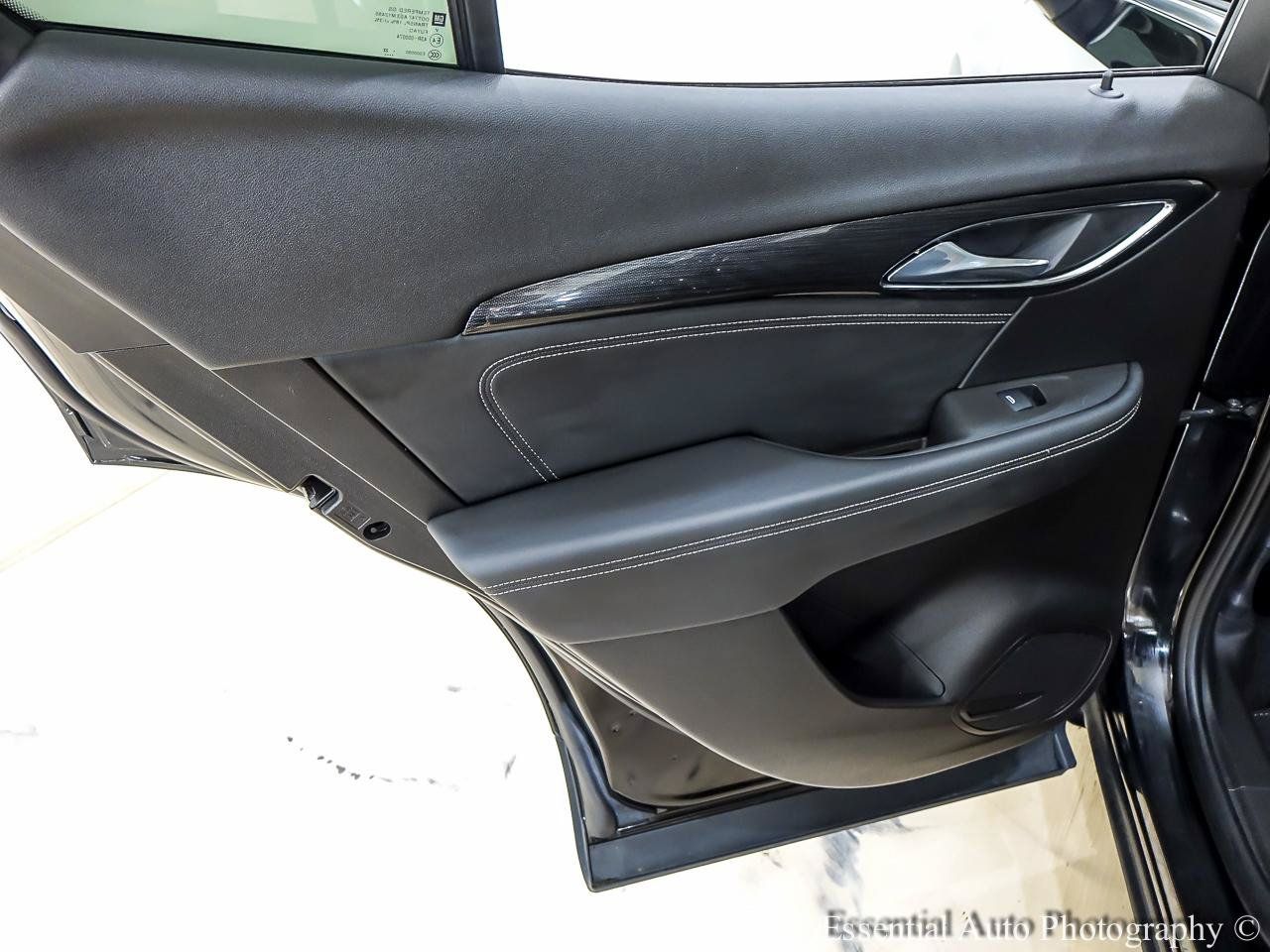 Used 2022 Buick Envision Essence w/ Safety Package AWD/4WD image 26