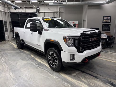 Used 2021 GMC Sierra 2500 AT4 w/ AT4 Premium Plus Package image 1