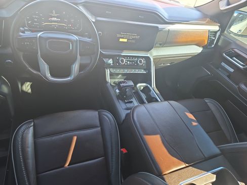 Used 2023 GMC Sierra 1500 Denali w/ Denali Reserve Package image 14