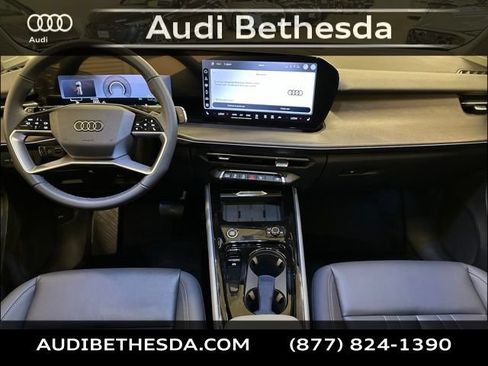 New 2026 Audi Q3 quattro 2.0T AWD/4WD image 11