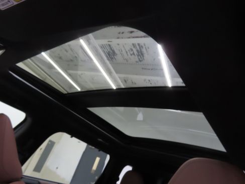 New 2025 Mitsubishi Outlander SEL image 19