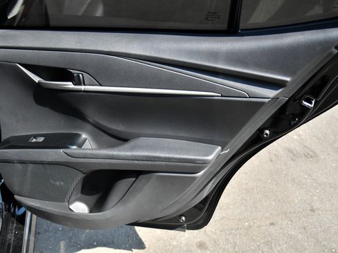 Used 2025 Toyota Camry SE w/ Convenience Package FWD image 42