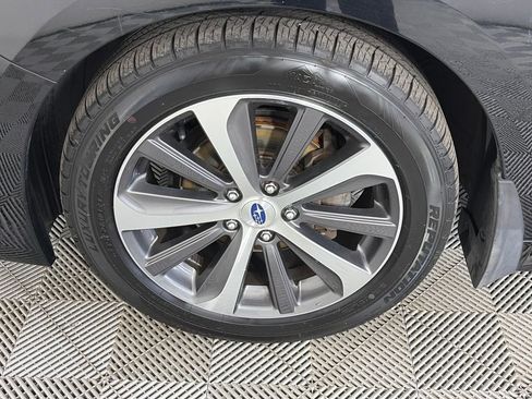 Used 2017 Subaru Legacy 2.5i Limited AWD/4WD image 8