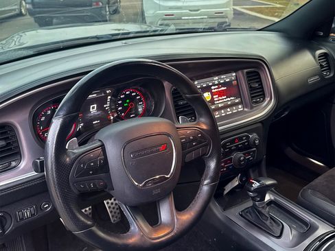 Used 2019 Dodge Charger R/T w/ Plus Group image 26