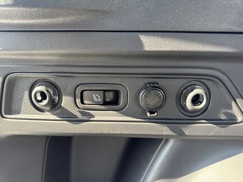 Used 2022 Subaru Forester Wilderness AWD/4WD image 15