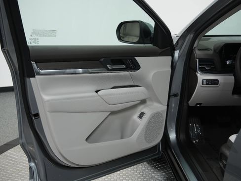 New 2026 GMC Terrain Denali image 23