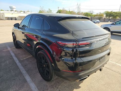 Used 2021 Porsche Cayenne Coupe image 4