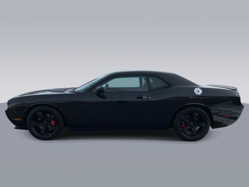 Used 2010 Dodge Challenger SRT8 w/ SRT Option Group II image 6