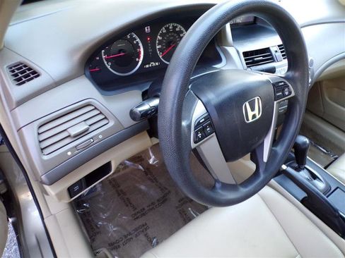 Used 2009 Honda Accord LX image 32