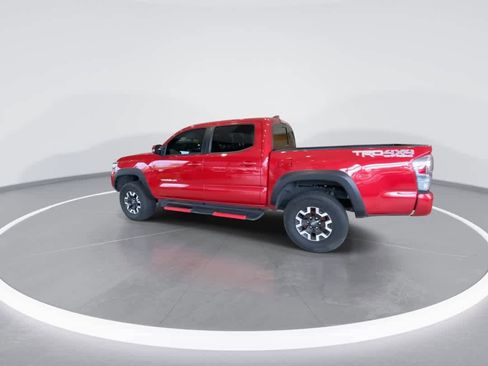 Certified 2021 Toyota Tacoma TRD Off-Road w/ Technology Package AWD/4WD image 6