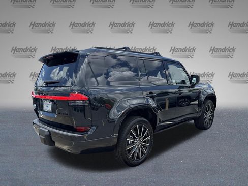Used 2026 Lexus GX 550 w/ Accessory Package (2T) AWD/4WD image 10