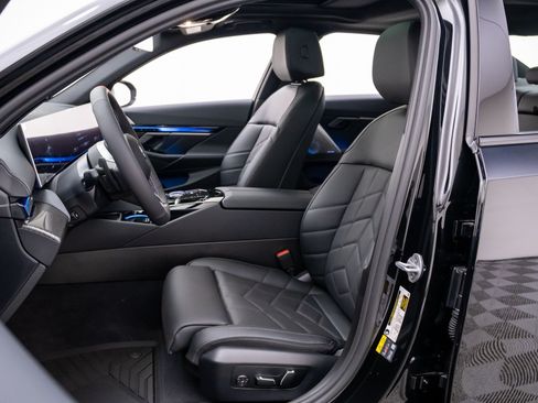 New 2026 BMW i5 M60 AWD/4WD image 17