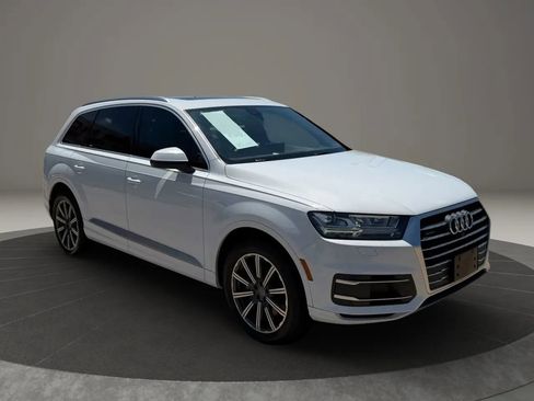 Used 2019 Audi Q7 2.0T Premium Plus w/ Premium Plus Package AWD/4WD image 23