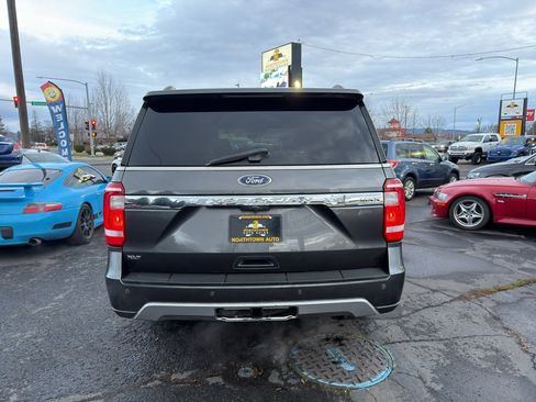 Used 2018 Ford Expedition Max XLT w/ Equipment Group 202A image 5