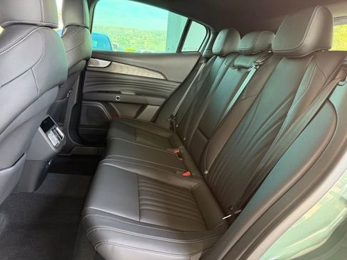 New 2025 Maserati Grecale Modena image 17