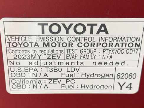 Used 2023 Toyota Mirai w/ Advanced Technology Package RWD image 36