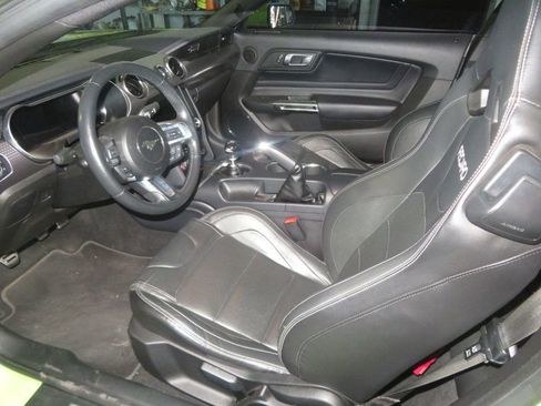 Used 2020 Ford Mustang GT Premium w/ Performance Package - Level 2 image 16