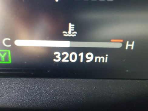 Used 2024 Toyota RAV4 Limited w/ Advanced Technology Package image 34