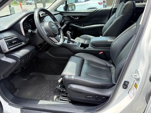 Used 2024 Subaru Outback Touring AWD/4WD image 18