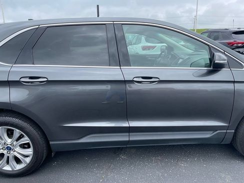 Used 2020 Ford Edge Titanium AWD/4WD image 31