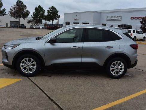 Used 2023 Ford Escape Active image 10