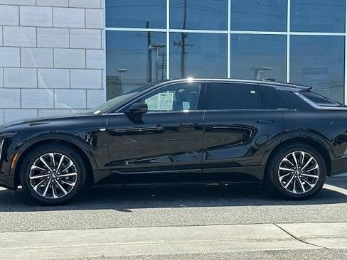 Certified 2024 Cadillac Lyriq Sport RWD image 7