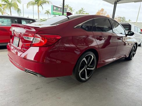 Used 2018 Honda Accord Sport image 10